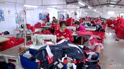 馬坪工業經濟高質量發展系列報道之三 銳特運動服飾——匠心獨運，以精工品質鑄就“美美噠”校服新標桿